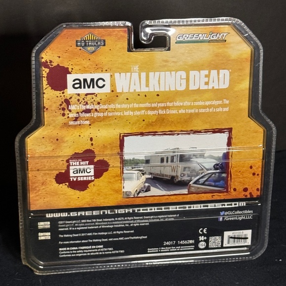 Greenlight 1973 Winnebago Chieftain - the walking dead - Picture 3 of 3